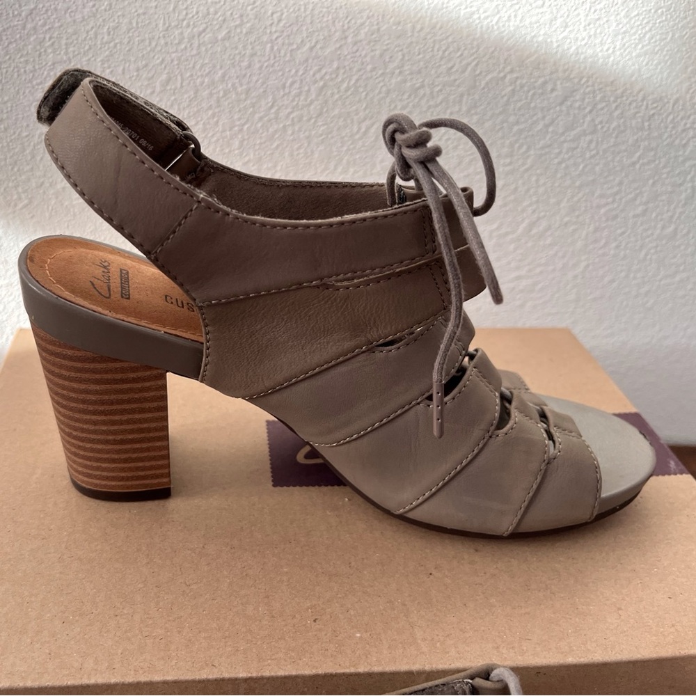 Clarks Block Heel Lace Up Slingback 7